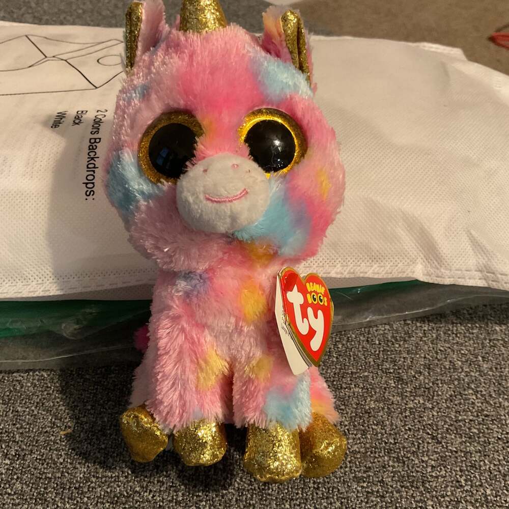 Ty Beanie Boos Fantasia the Unicorn 6" Plush Pink Tie-Dye Gold Glitter Accents